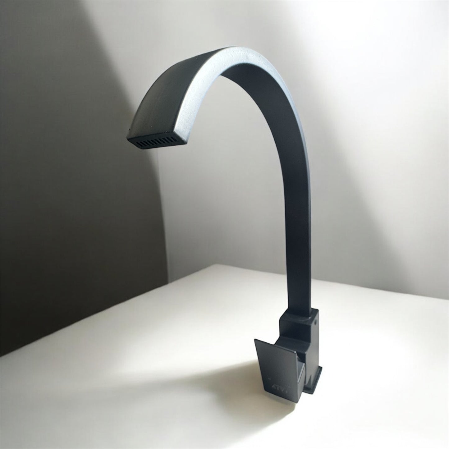 Slim Rectangle Mixer -Matte Black
